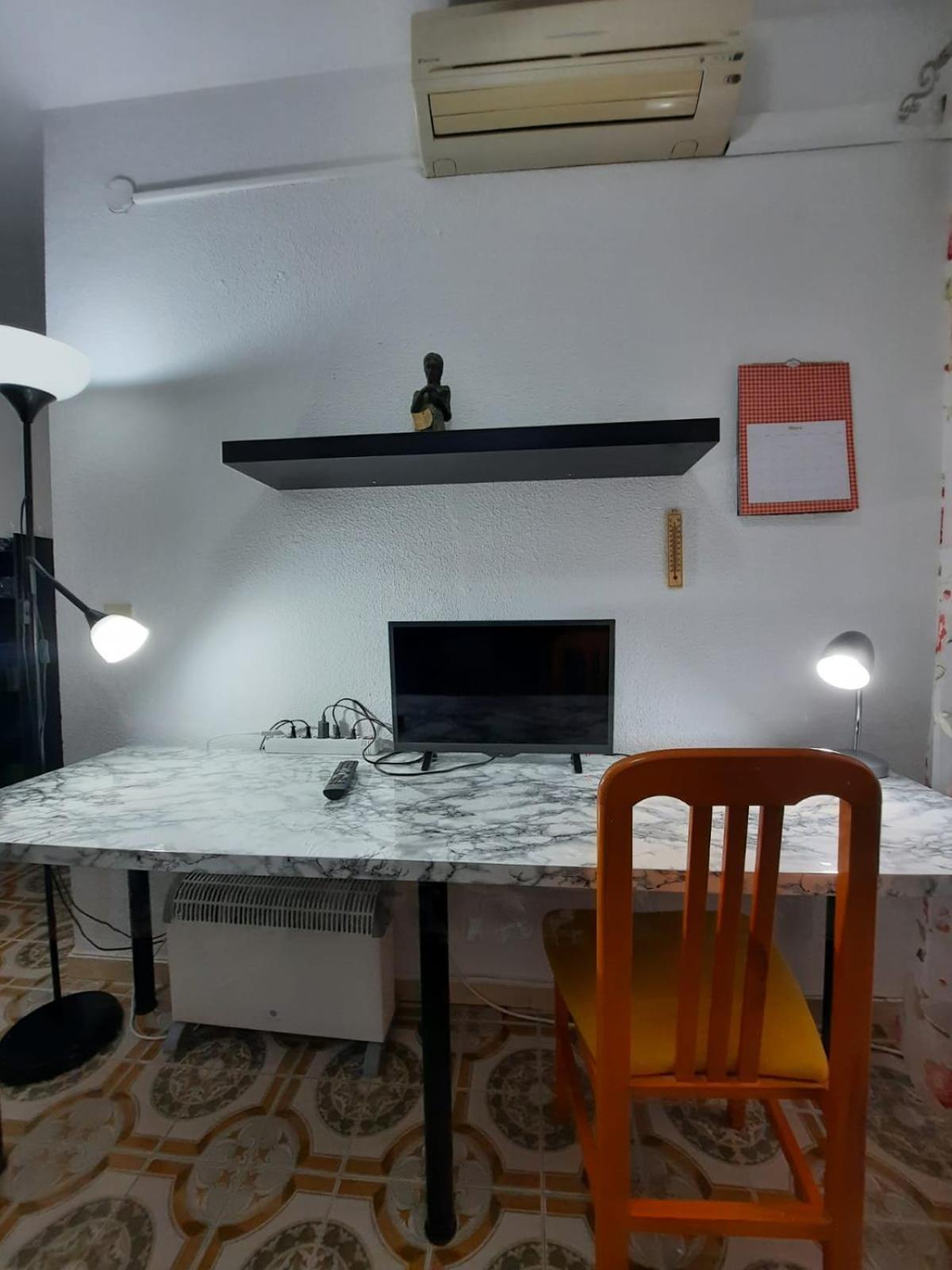 Habitaciones En Mi Piso Del Centro De Huelva Exterior foto