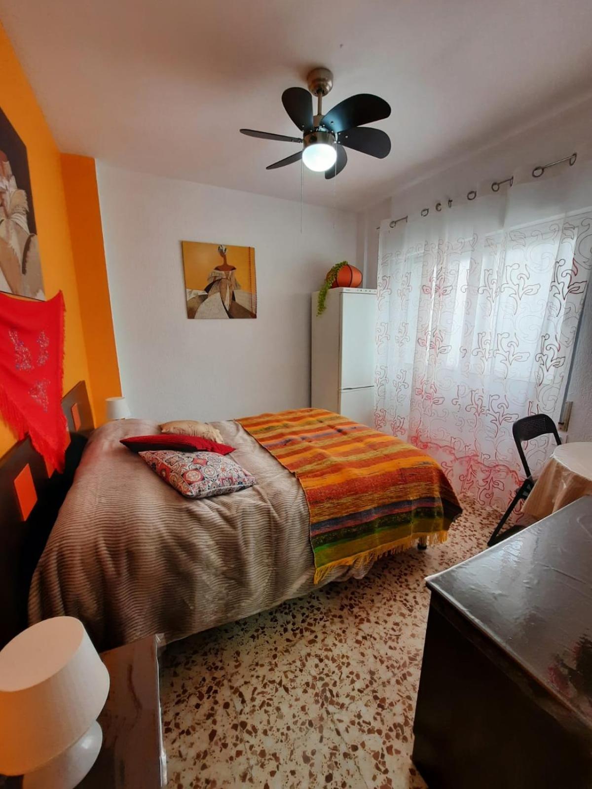 Habitaciones En Mi Piso Del Centro De Huelva Exterior foto
