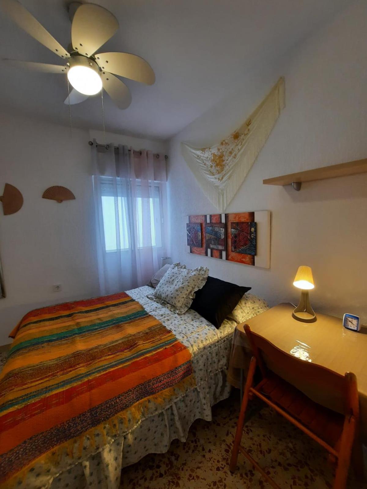 Habitaciones En Mi Piso Del Centro De Huelva Exterior foto